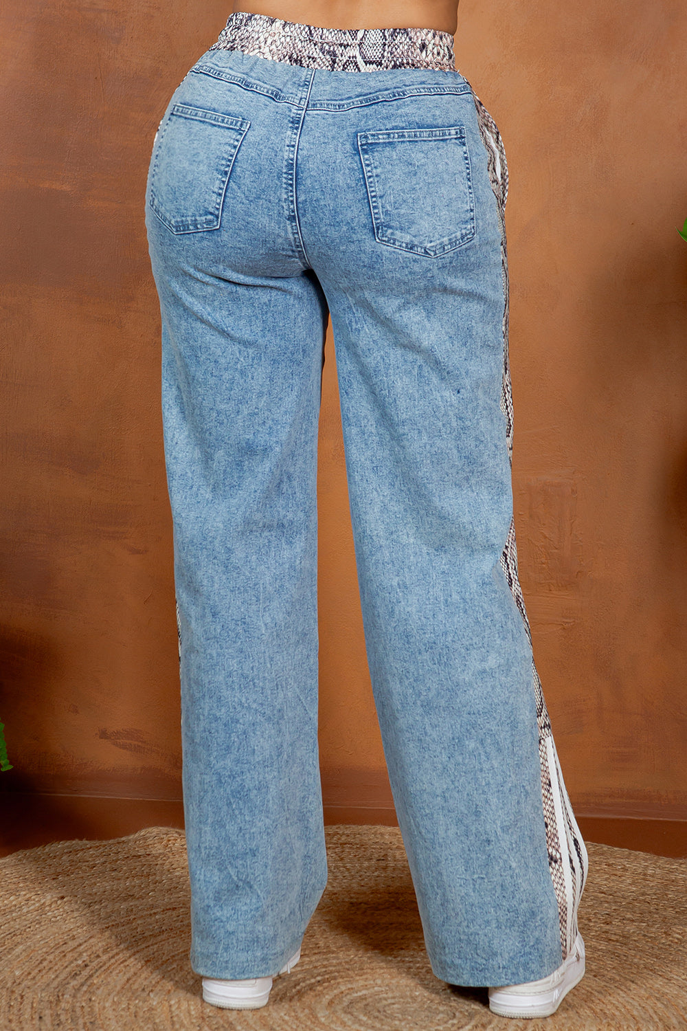 OP-240901 ANIMAL PRINT BLUE JEANS 6 PIECES 2/S 2/M 2/L