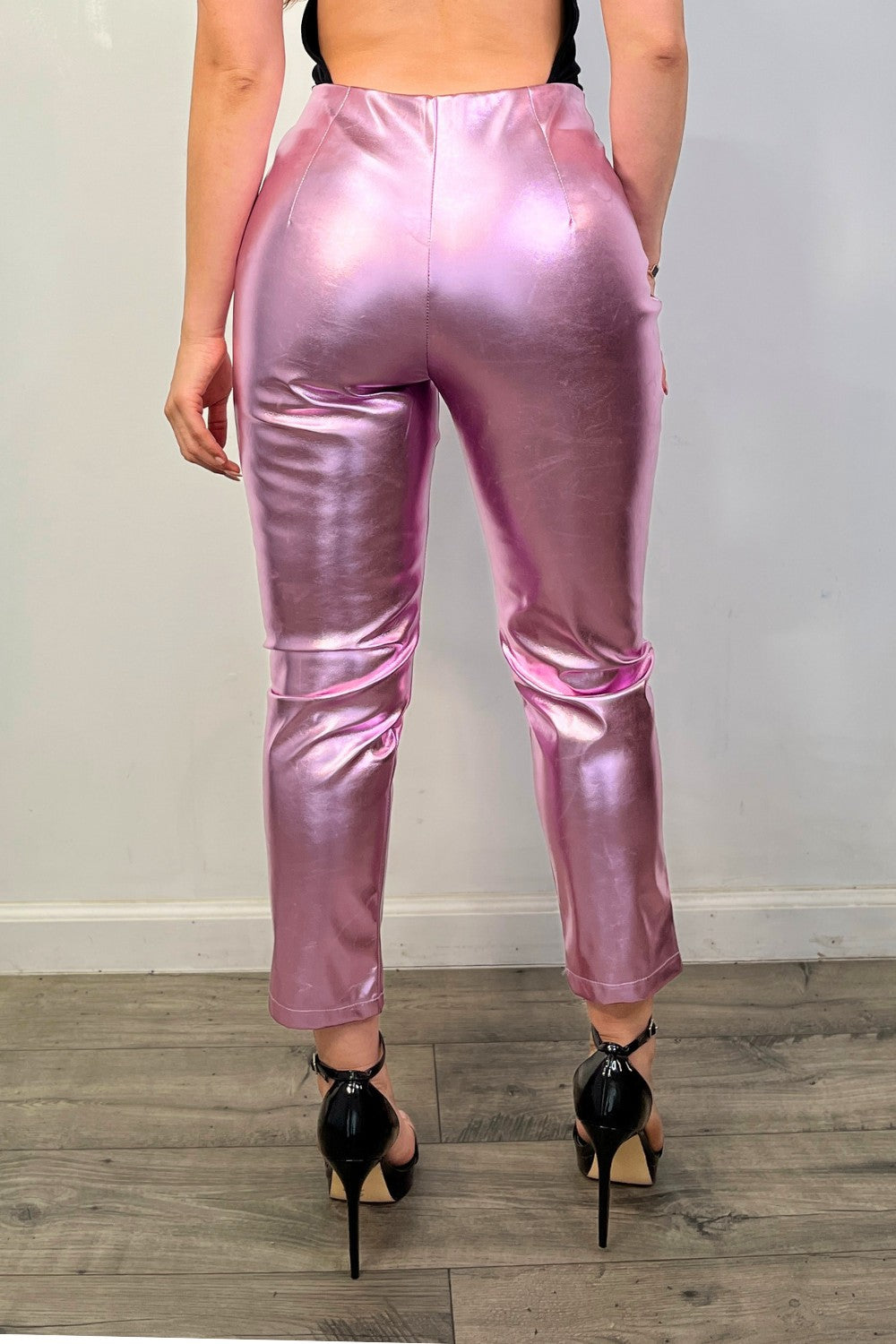 OP-230105 METALLIC ANKLE LENGTH PANTS 6 PIECES 2/S 2/M 2/L