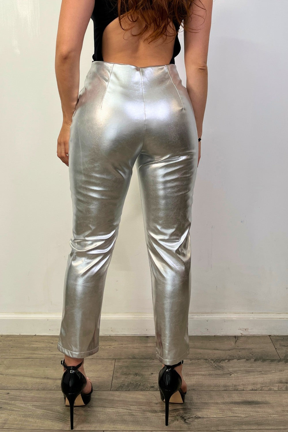 OP-230105 METALLIC ANKLE LENGTH PANTS 6 PIECES 2/S 2/M 2/L