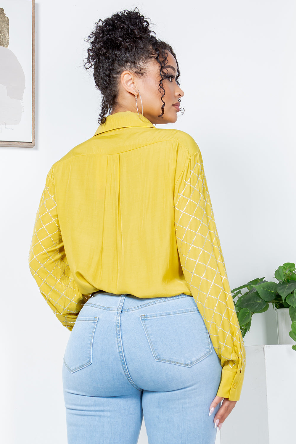 OP-240304 EMBELLISHED BUTTON UP OVERSIZE BLOUSE 6 PIECES 2/S 2/M 2/L