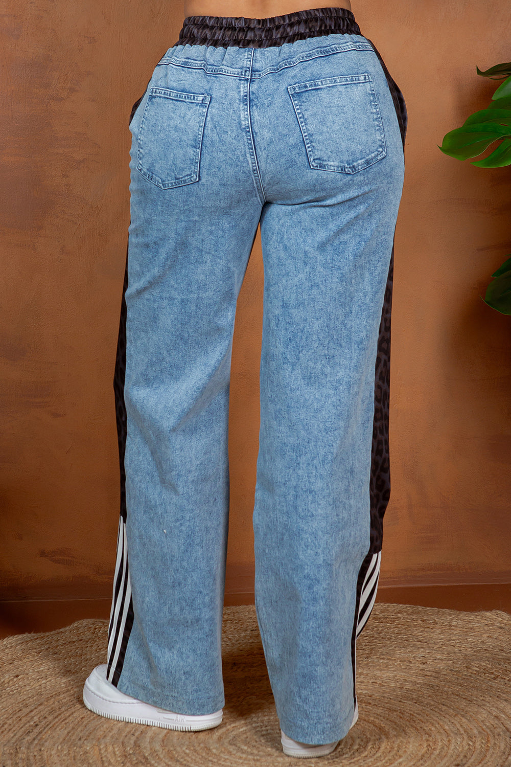 OP-240901 ANIMAL PRINT BLUE JEANS 6 PIECES 2/S 2/M 2/L