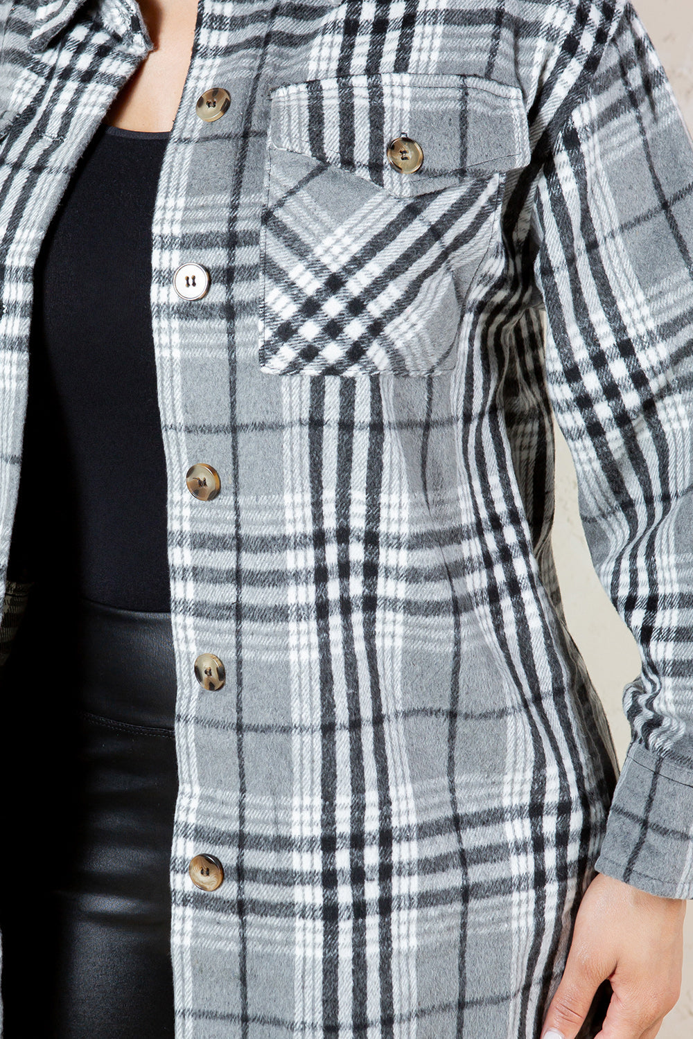 OJ-0001 OVERSIZE PLAID SHACKET 6 PIECES 2/S 2/M 2/L